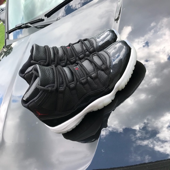 Air Jordan 11 Retro - Picture 6 of 8